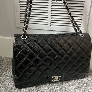 CHANEL Maxi double flap patent leather